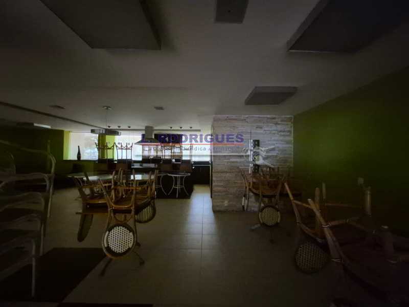 WhatsApp Image 2025-10-01 at 1 - 39