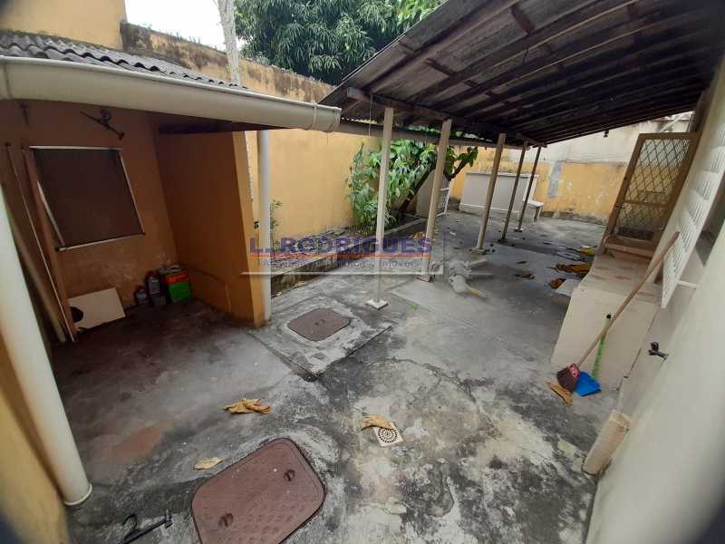 20251007_143422 - 30