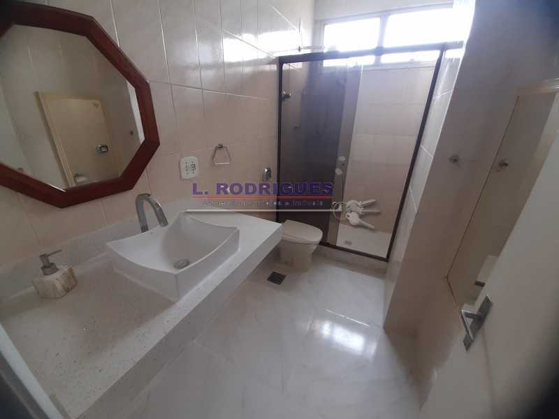 20251009_140945 - 17