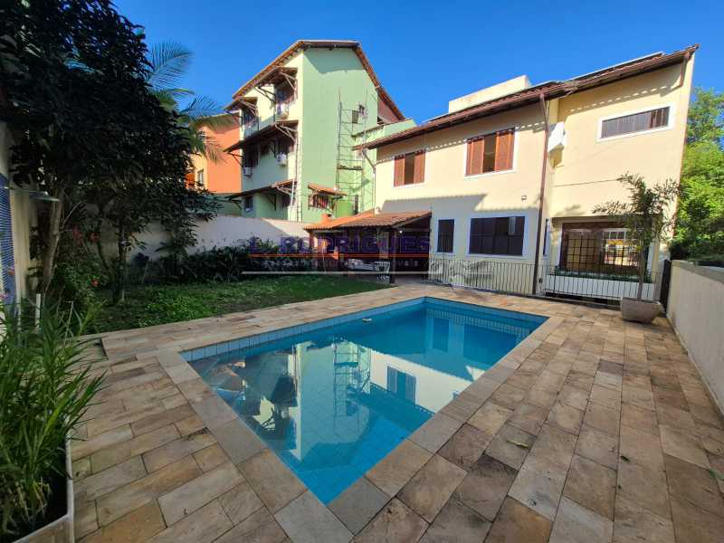 WhatsApp Image 2025-10-29 at 1 - 2