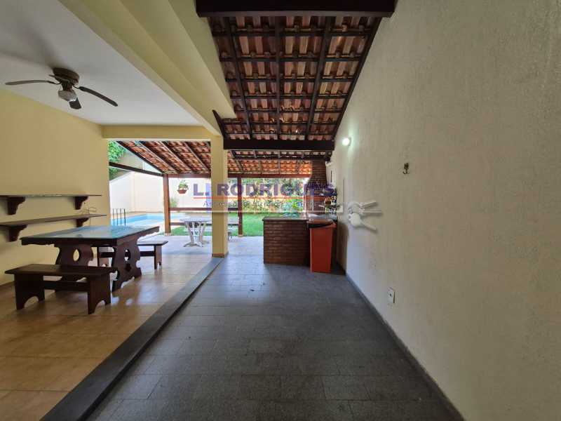 WhatsApp Image 2025-10-29 at 1 - 12