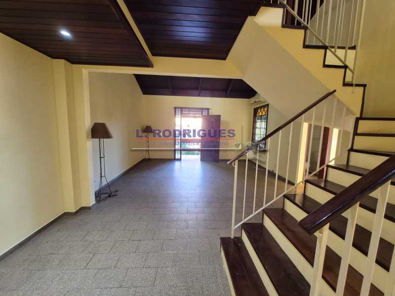 WhatsApp Image 2025-10-29 at 1 - 14