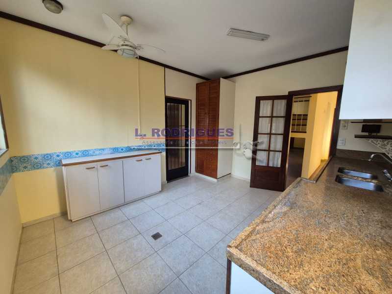 WhatsApp Image 2025-10-29 at 1 - 28