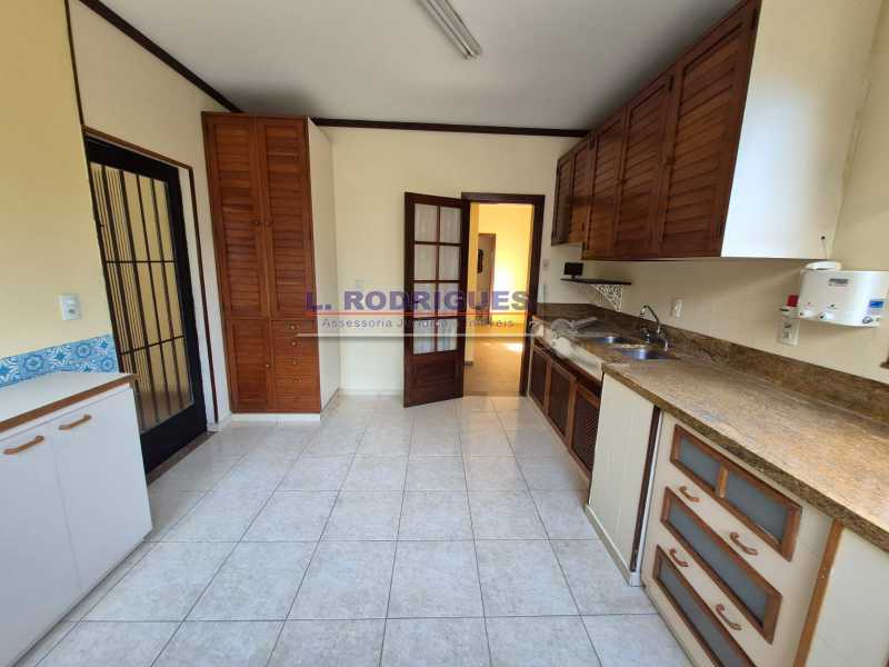 WhatsApp Image 2025-10-29 at 1 - 27