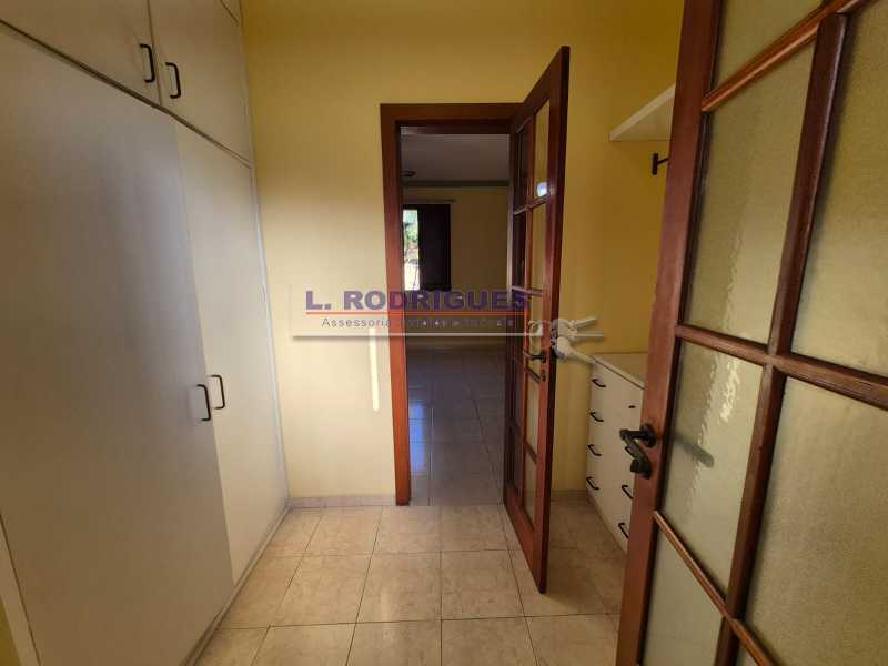 WhatsApp Image 2025-10-29 at 1 - 34