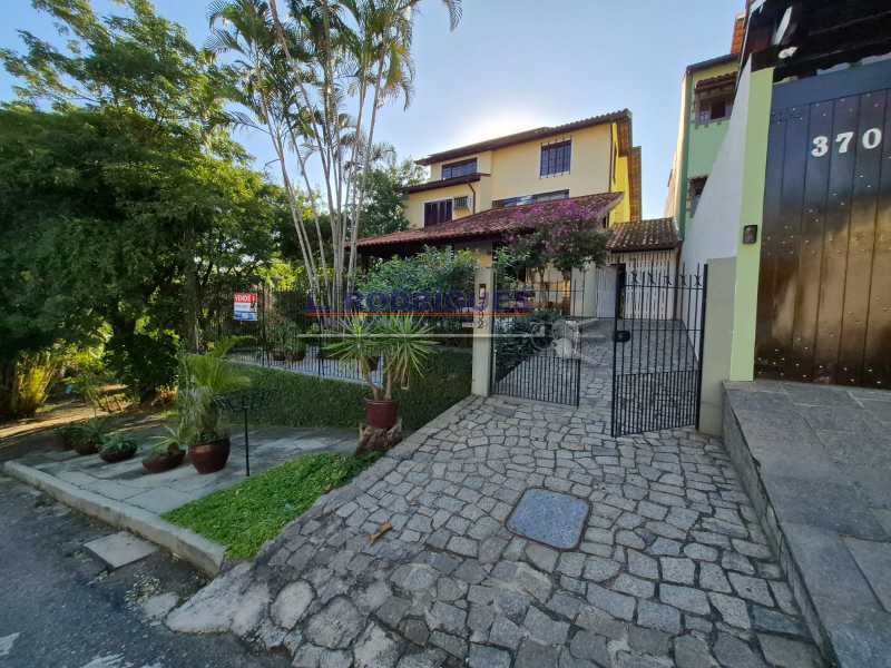 WhatsApp Image 2025-10-29 at 1 - 44