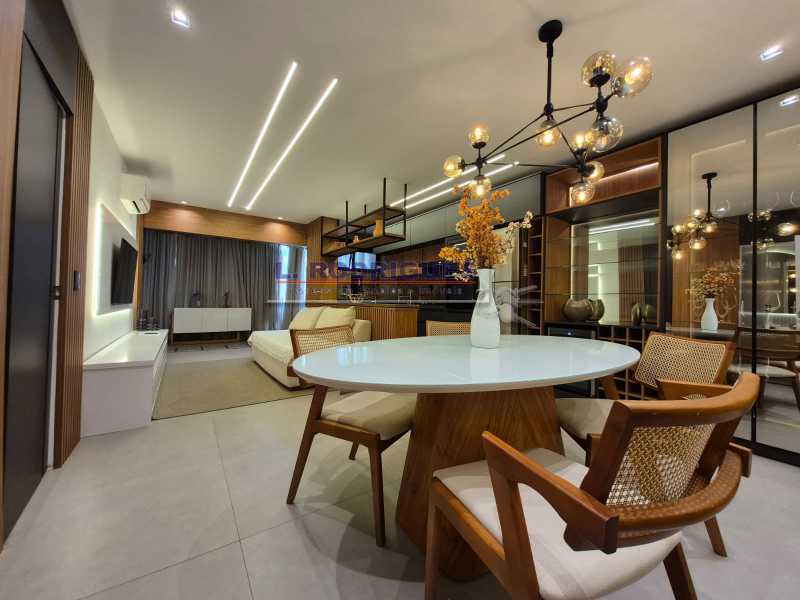 WhatsApp Image 2025-11-14 at 1 - 6