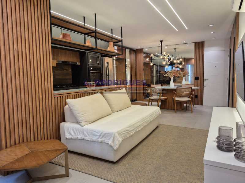 WhatsApp Image 2025-11-14 at 1 - 10