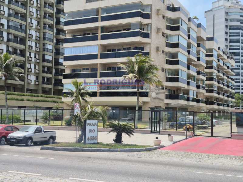 WhatsApp Image 2025-11-14 at 1 - 48