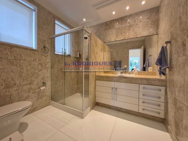 WhatsApp Image 2026-02-06 at 1 - 40