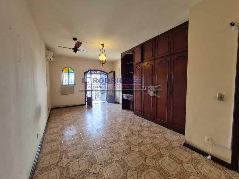 WhatsApp Image 2026-02-10 at 1 - 26