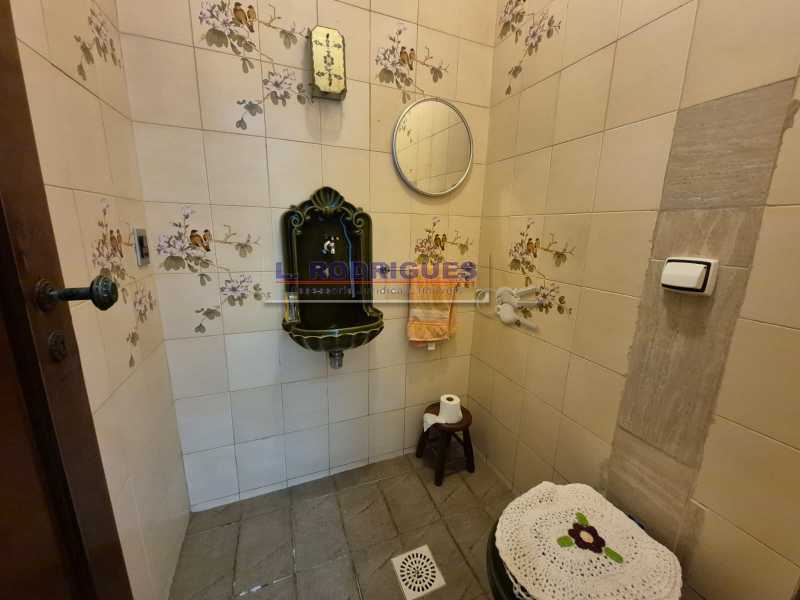 WhatsApp Image 2026-02-10 at 1 - 31