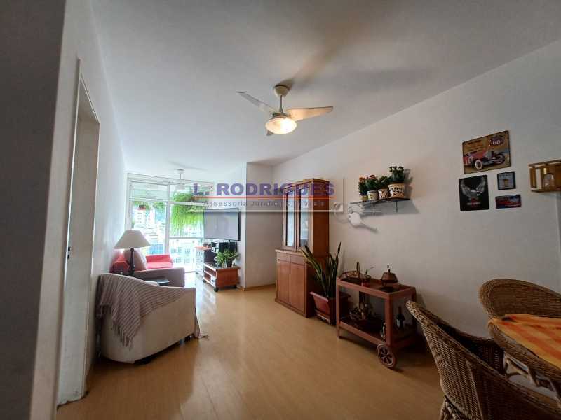 Conheça WhatsApp Image 2026-03-06 at 0 do imóvel - Apartamento à venda Rua Joaquim Pinheiro, Freguesia (Jacarepaguá), Rio de Janeiro - R$ 370.000 - FGAP20213 - 2 WhatsApp Image 2026-03-06 at 0 - 2