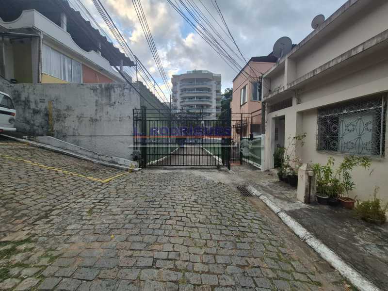Conheça WhatsApp Image 2026-04-17 at 1 do imóvel - Casa de Vila com 3 quartos na Rua Araguaia, Freguesia - FGCV30005 - 3 WhatsApp Image 2026-04-17 at 1 - 3