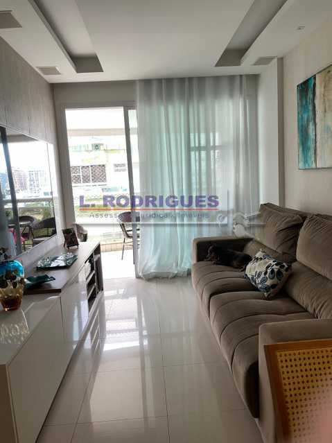 Conheça WhatsApp Image 2026-04-07 at 1 do imóvel - Apartamento com 3 quartos, 1 suíte, à Venda na Freguesia de Jacarepaguá - FGAP30180 - 3 WhatsApp Image 2026-04-07 at 1 - 3