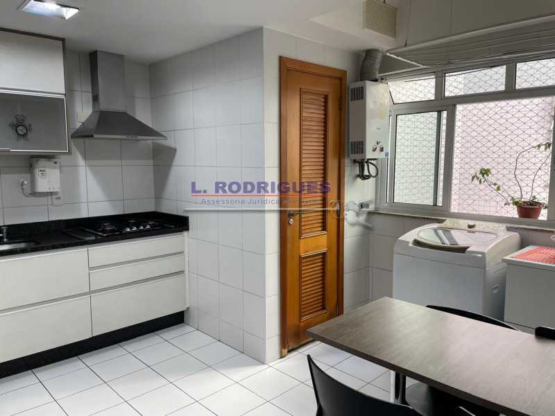 Conheça WhatsApp Image 2026-04-07 at 1 do imóvel - Apartamento com 3 quartos, 1 suíte, à Venda na Freguesia de Jacarepaguá - FGAP30180 - 35 WhatsApp Image 2026-04-07 at 1 - 35