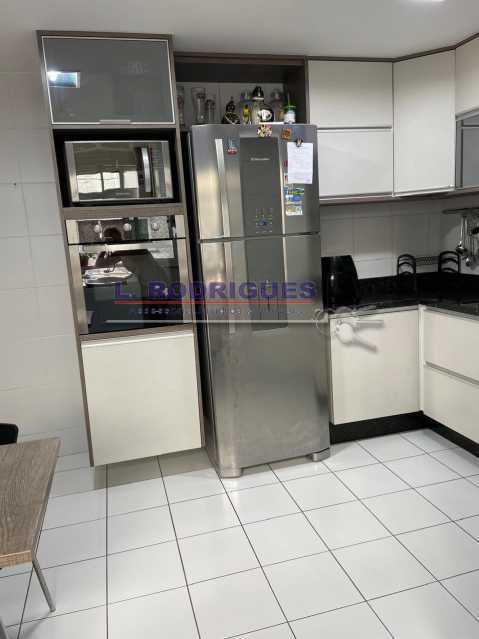 Conheça WhatsApp Image 2026-04-07 at 1 do imóvel - Apartamento com 3 quartos, 1 suíte, à Venda na Freguesia de Jacarepaguá - FGAP30180 - 36 WhatsApp Image 2026-04-07 at 1 - 36