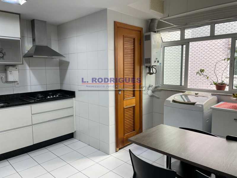 Conheça WhatsApp Image 2026-04-07 at 1 do imóvel - Apartamento com 3 quartos, 1 suíte, à Venda na Freguesia de Jacarepaguá - FGAP30180 - 37 WhatsApp Image 2026-04-07 at 1 - 37