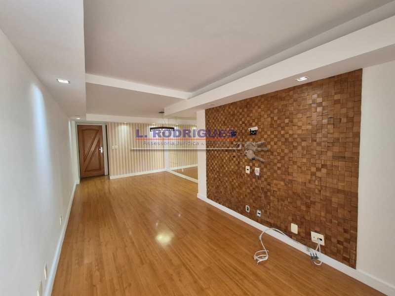 Conheça WhatsApp Image 2026-04-30 at 1 do imóvel - Apartamento para alugar Estrada dos Três Rios, Freguesia (Jacarepaguá), Rio de Janeiro - R$ 3.500 - FGAP30181 - 4 WhatsApp Image 2026-04-30 at 1 - 4