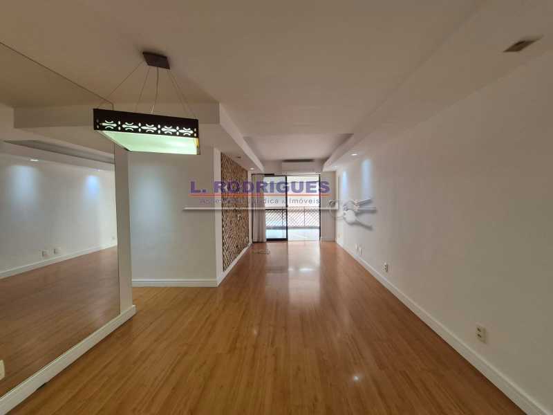 Conheça WhatsApp Image 2026-04-30 at 1 do imóvel - Apartamento para alugar Estrada dos Três Rios, Freguesia (Jacarepaguá), Rio de Janeiro - R$ 3.500 - FGAP30181 - 3 WhatsApp Image 2026-04-30 at 1 - 3
