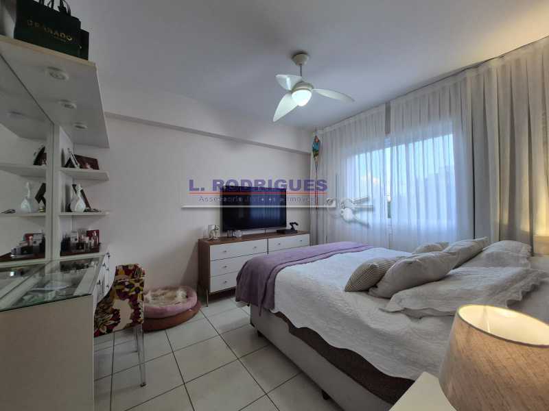 Conheça WhatsApp Image 2026-05-28 at 1 do imóvel - Apartamento com 4 quartos, sendo 1 suíte, 105m² e 2 vagas de garagem - FGAP40054 - 20 WhatsApp Image 2026-05-28 at 1 - 20
