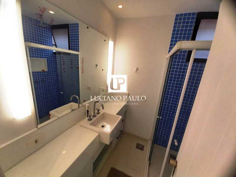 Conheça banheiro 01 do imóvel - apartamentos a venda em barra da tijuca - LPAP40103 - 15 banheiro 01 - 15
