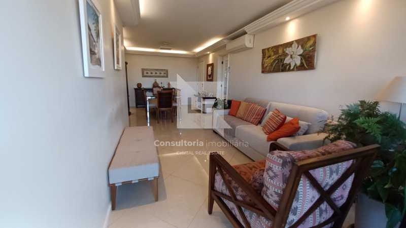 807f1192-80b3-46e4-898d-16eb4f - 7