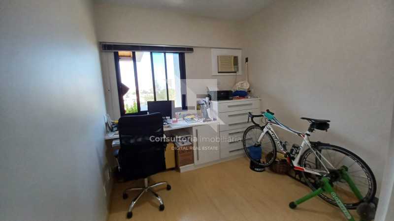 d44d3745-e008-4f67-896e-82b445 - 27