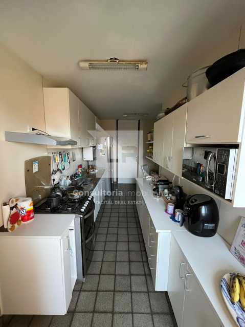 a6fefb02-0300-4944-a098-95df85 - 22