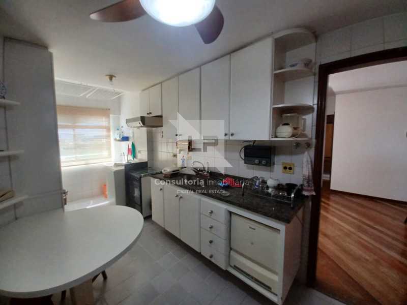 c83172a1-2c1a-45ce-a6b5-e10c18 - 30