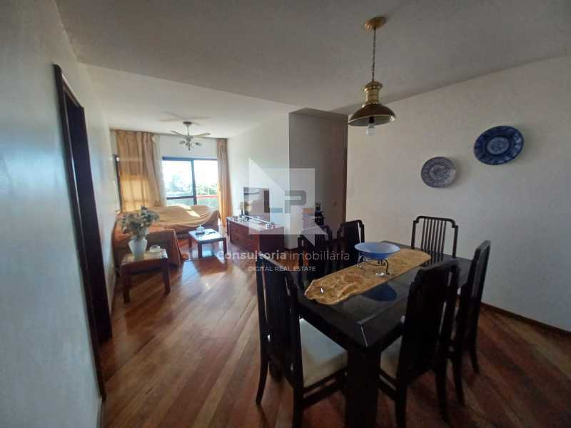 cf273c81-b33c-46bc-bcb3-327d13 - 11