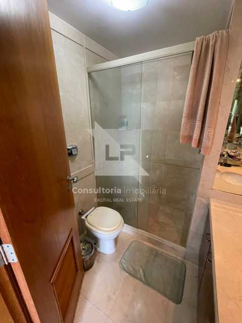 bafda3dc-08cf-4a27-9748-9967f7 - 12