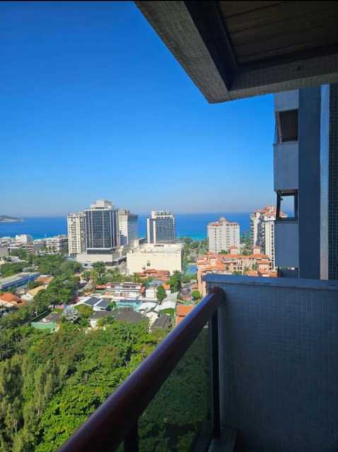 30cb97a8-c0b0-40b1-b89c-acbcdf - 7