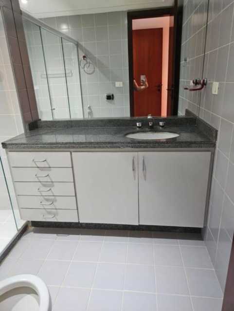 b63aa09f-b7eb-4052-acbe-d3d5b0 - 15