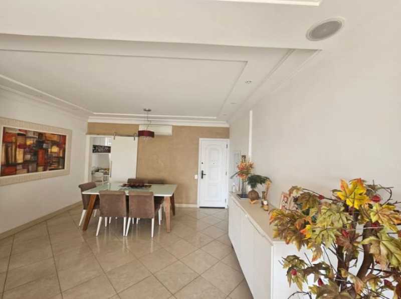 4b9317f8-4116-45c8-9990-8a846e - 2