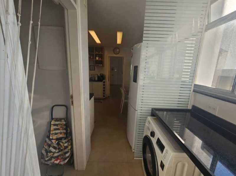 25d4495e-42d0-4b0f-b44d-c802e7 - 27