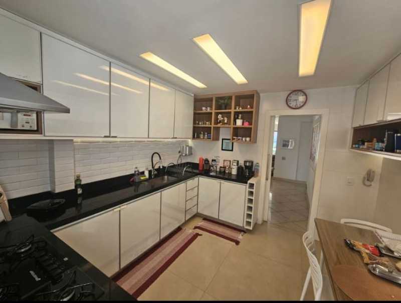 392c9763-d78b-4905-92eb-ac30a9 - 24