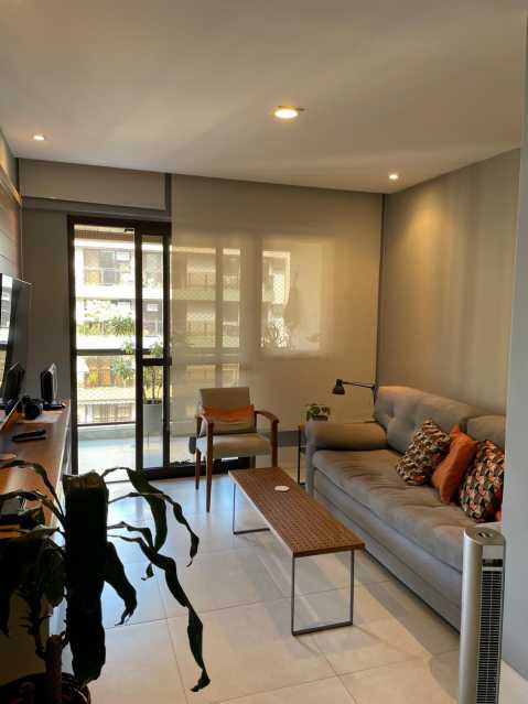 ce4cb25f-7aa1-40d0-a458-c7b19f - 4