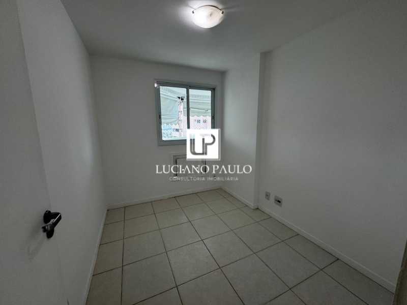 7ca05317-6568-4640-939e-09b414 - 24