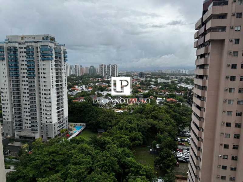 4906f1e9-0ade-42d9-a8ac-66a48f - 1