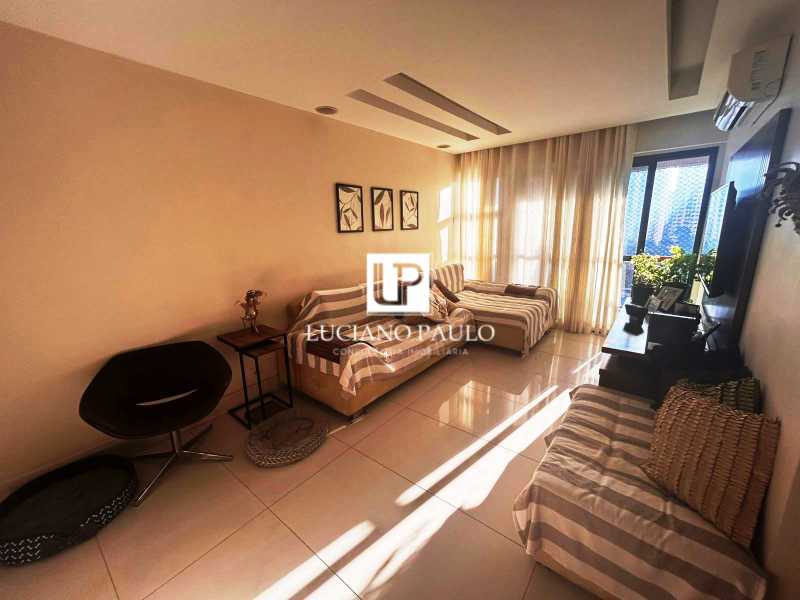 SALA 08 - 6