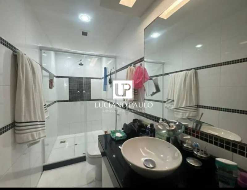 e357f22d-9587-45db-a773-6d7219 - 25