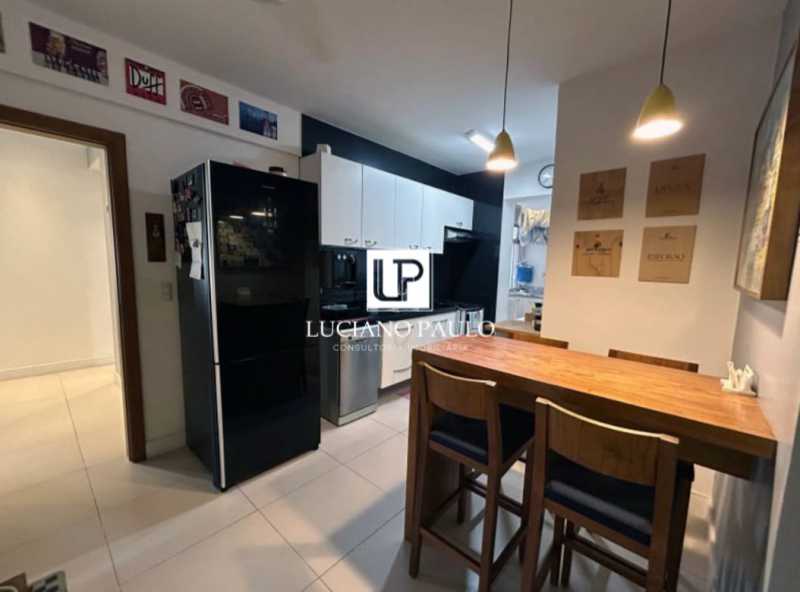 394f4ad8-58c0-4da5-ad3b-cb5a3c - 12