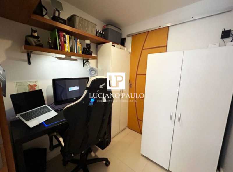 0256647e-da1a-46e8-baa8-f2f22b - 11