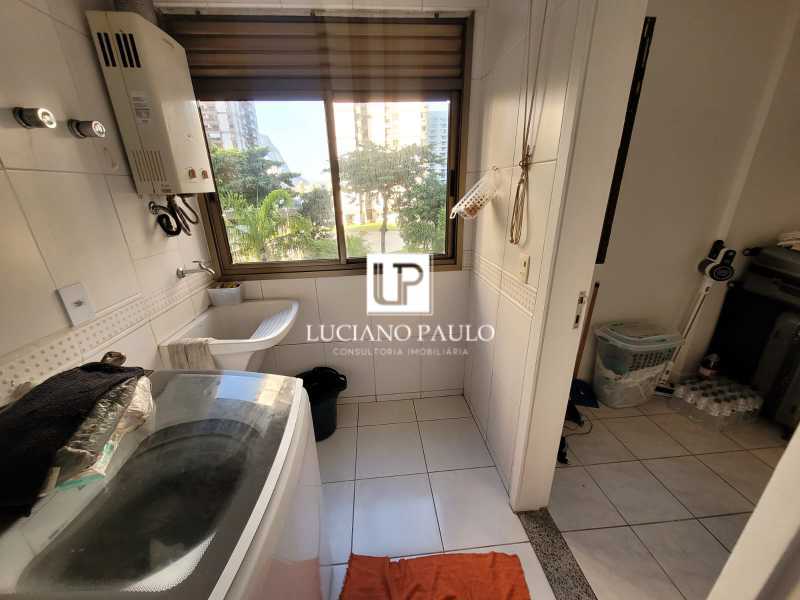 edb76807-97bc-4176-aa3e-9c4d3f - 16