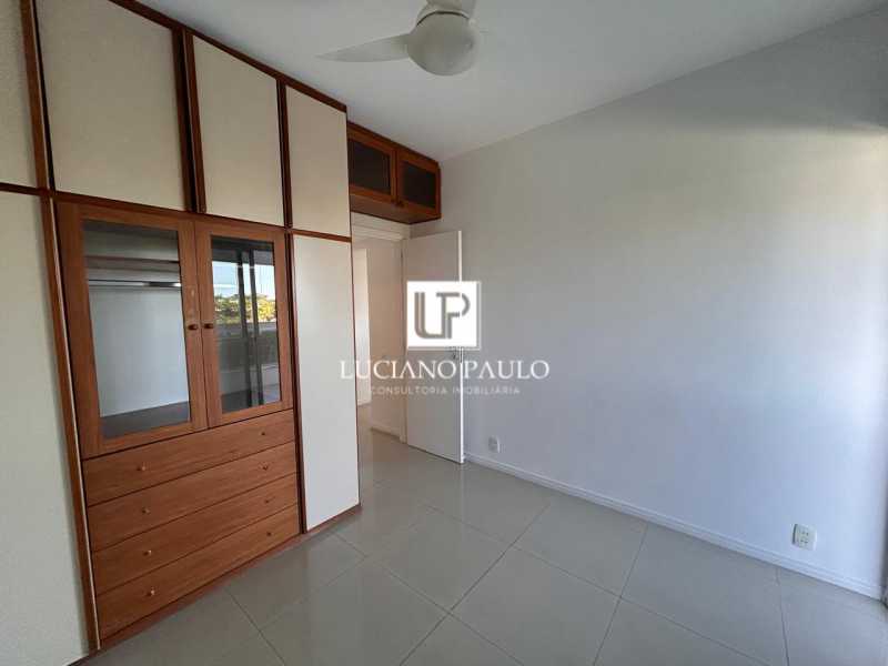 eb19741e-99ef-494e-93d4-528372 - 30