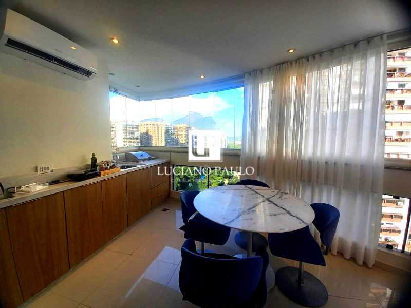 3935e2b0-3a2c-4fc9-a135-db240a - 8