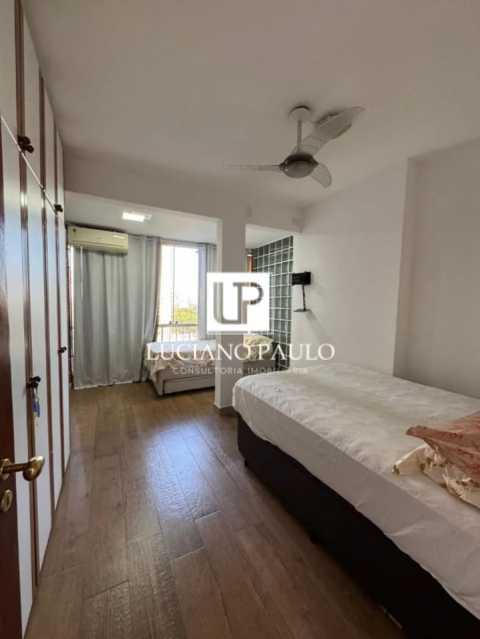 9c4e78c4-d37f-4d42-8b59-fd05b2 - 9