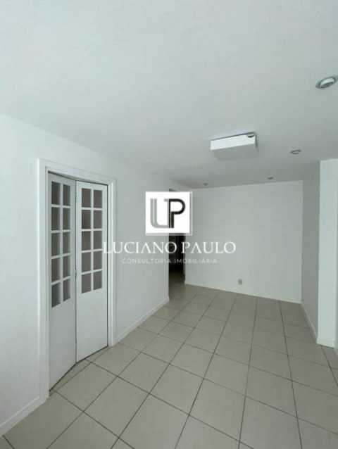 2fca8373-0c45-40f5-9306-8debe2 - 8