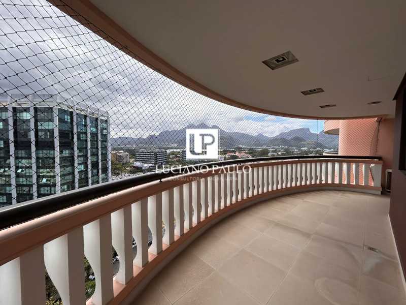 53f36583-5e5a-4957-97c0-acf2de - 3